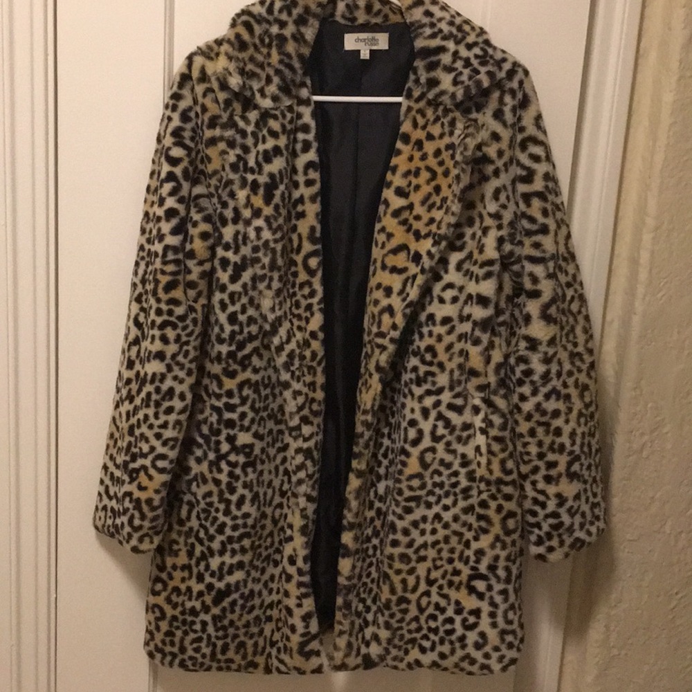 Leopard coat